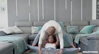 Alexa Flexy 的柔术挑战