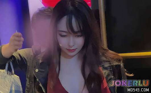  怪兽17期 酒吧搭讪艳遇明星级爆SSS美女