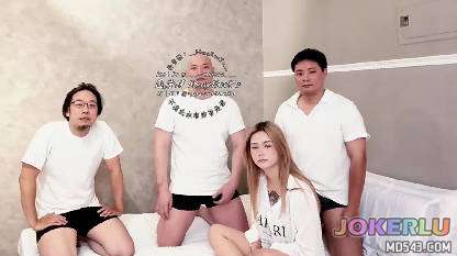  四個人合體 孟若羽
