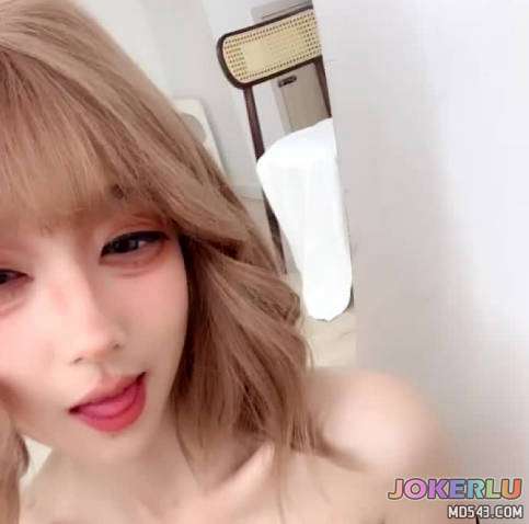  无套啪啪黄发精神萝莉妹