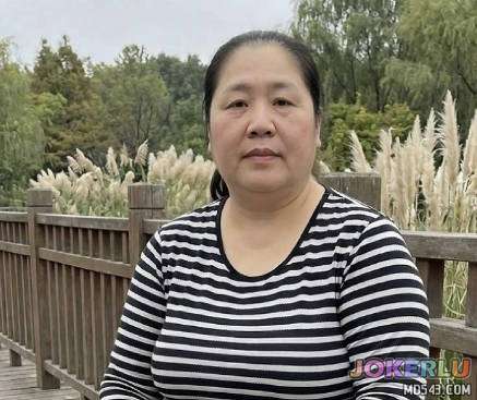  朋友的熟女妈妈